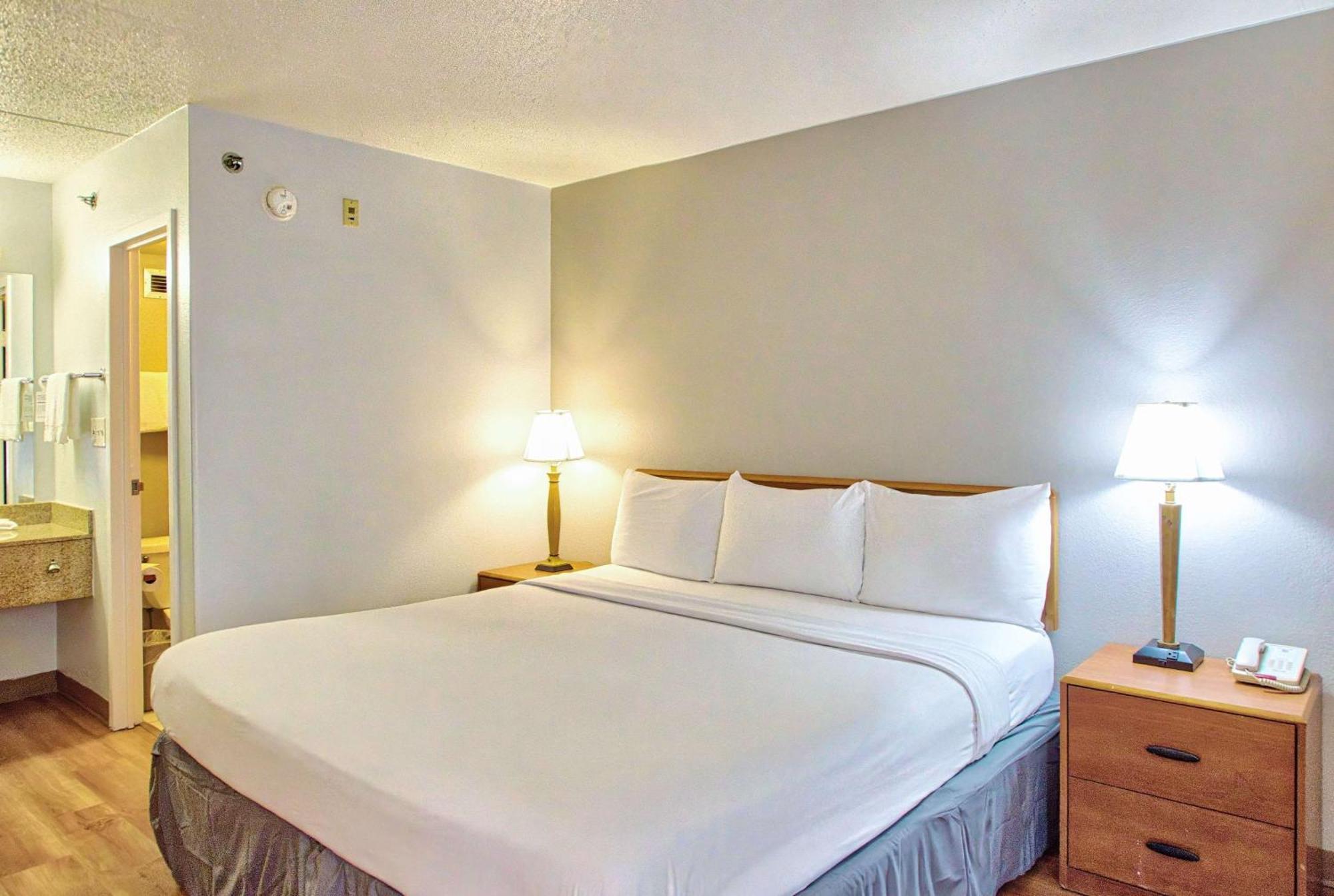 Motel 6-Buffalo, NY - Airport - Williamsville Exterior foto